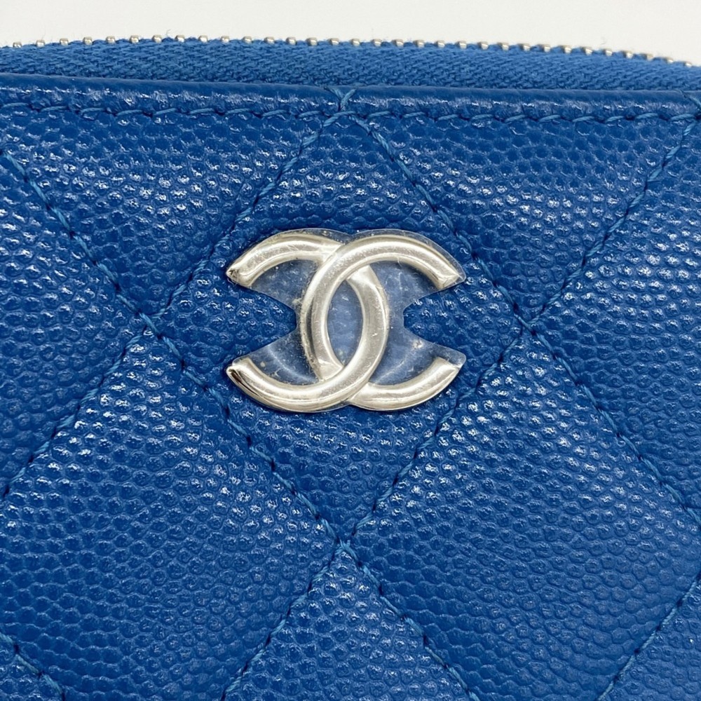 CHANEL Authentic Blue Quilted Card Holder with Silver Logo - Picture 7 of 11